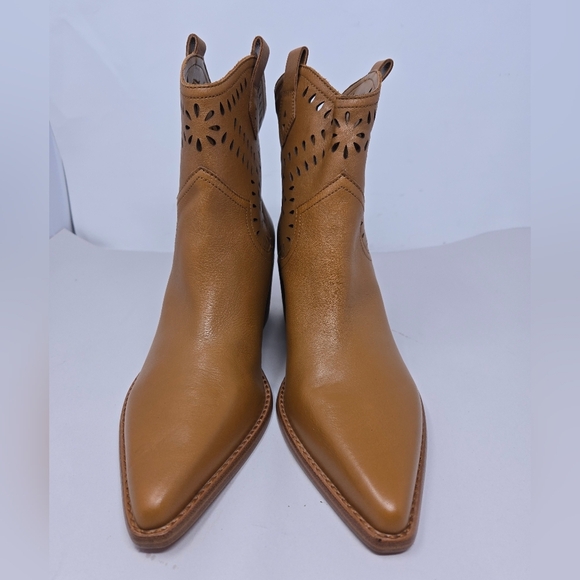 Marc Fisher LTD Women's Western Boots Sz 9M Carmel Leather Ankle Cut Outs Rodeo - Picture 2 of 12